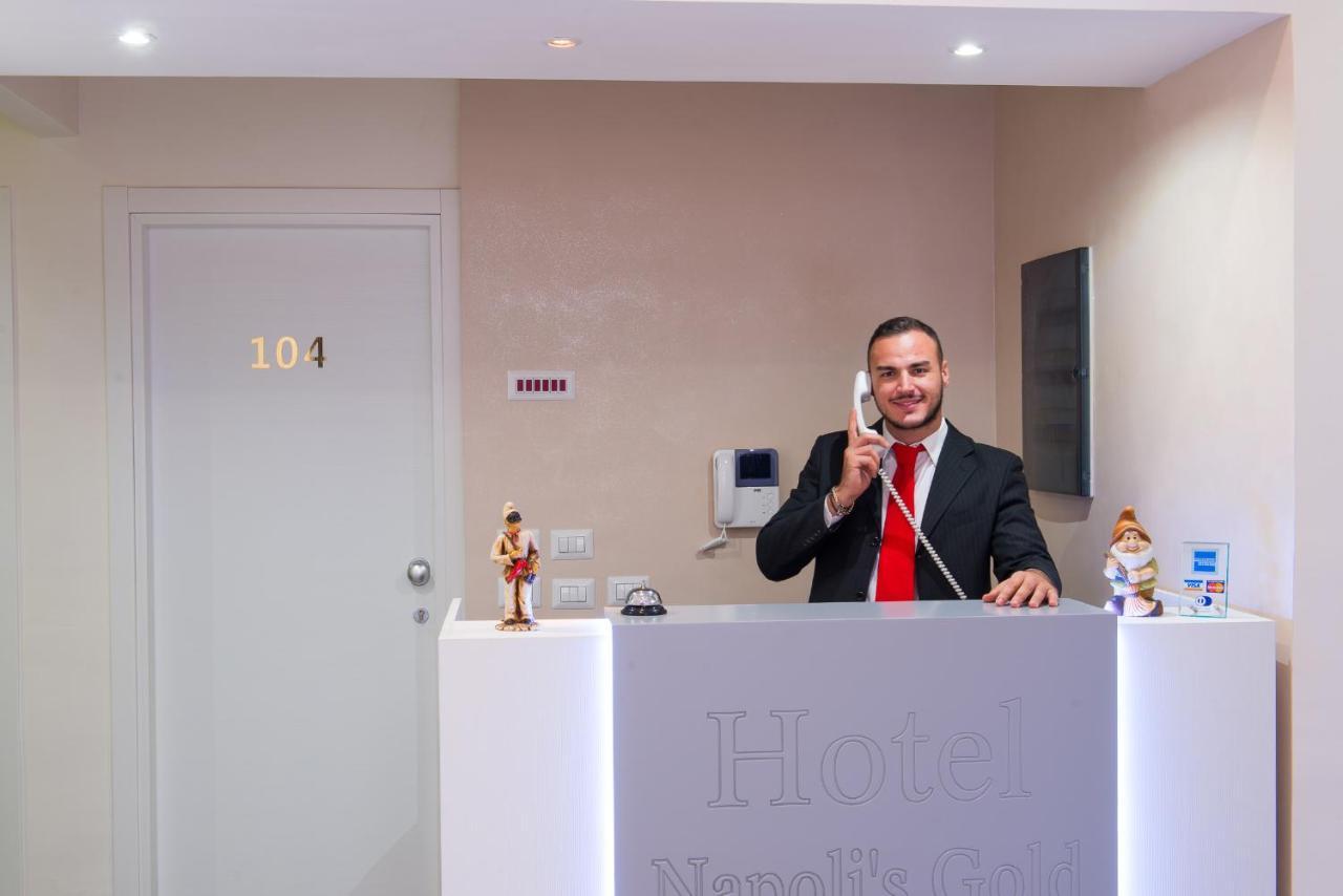Guest house Napoli's Gold 4*