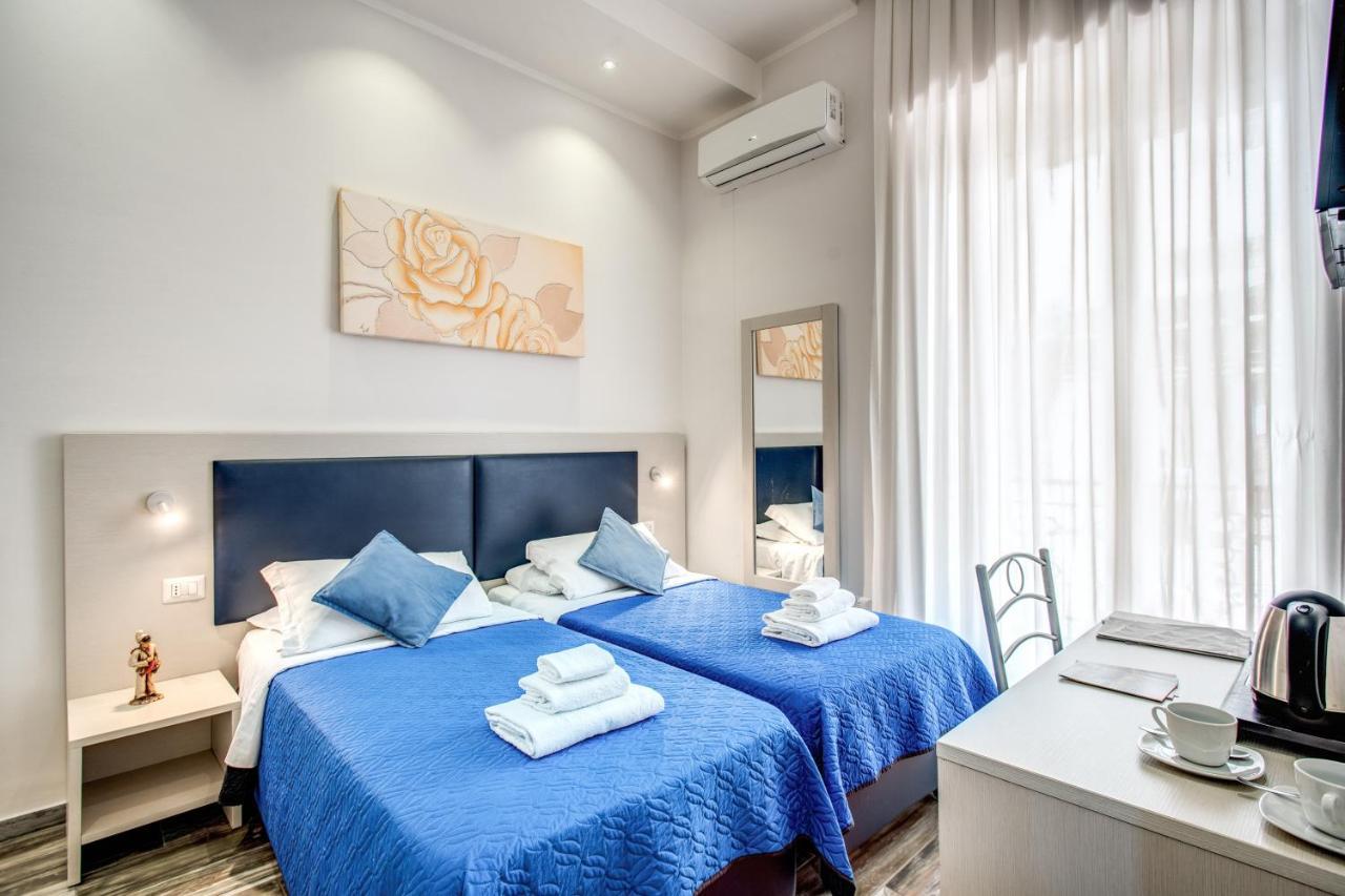 Napoli's Gold Guest house