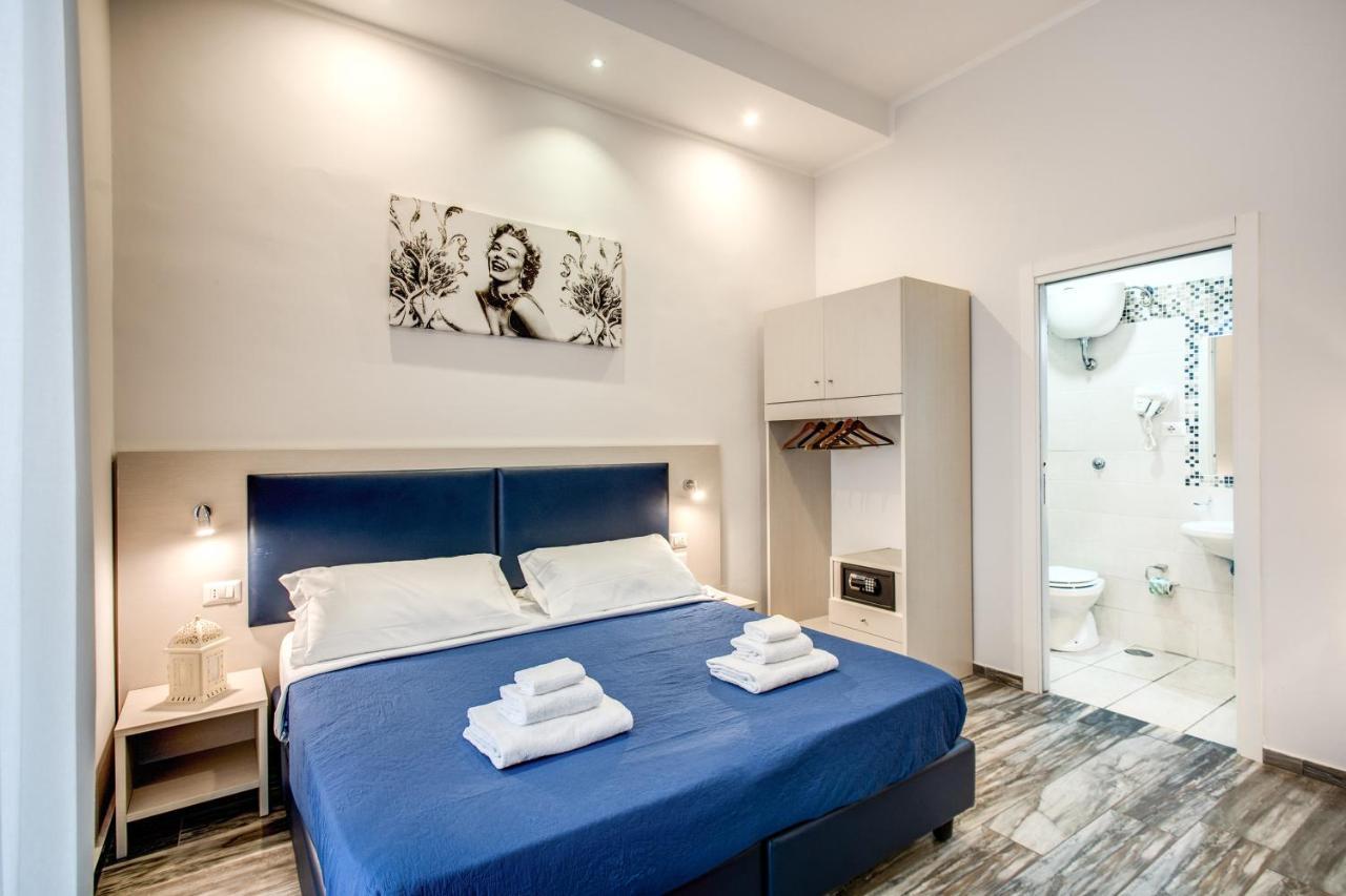 Napoli's Gold 4* Naples