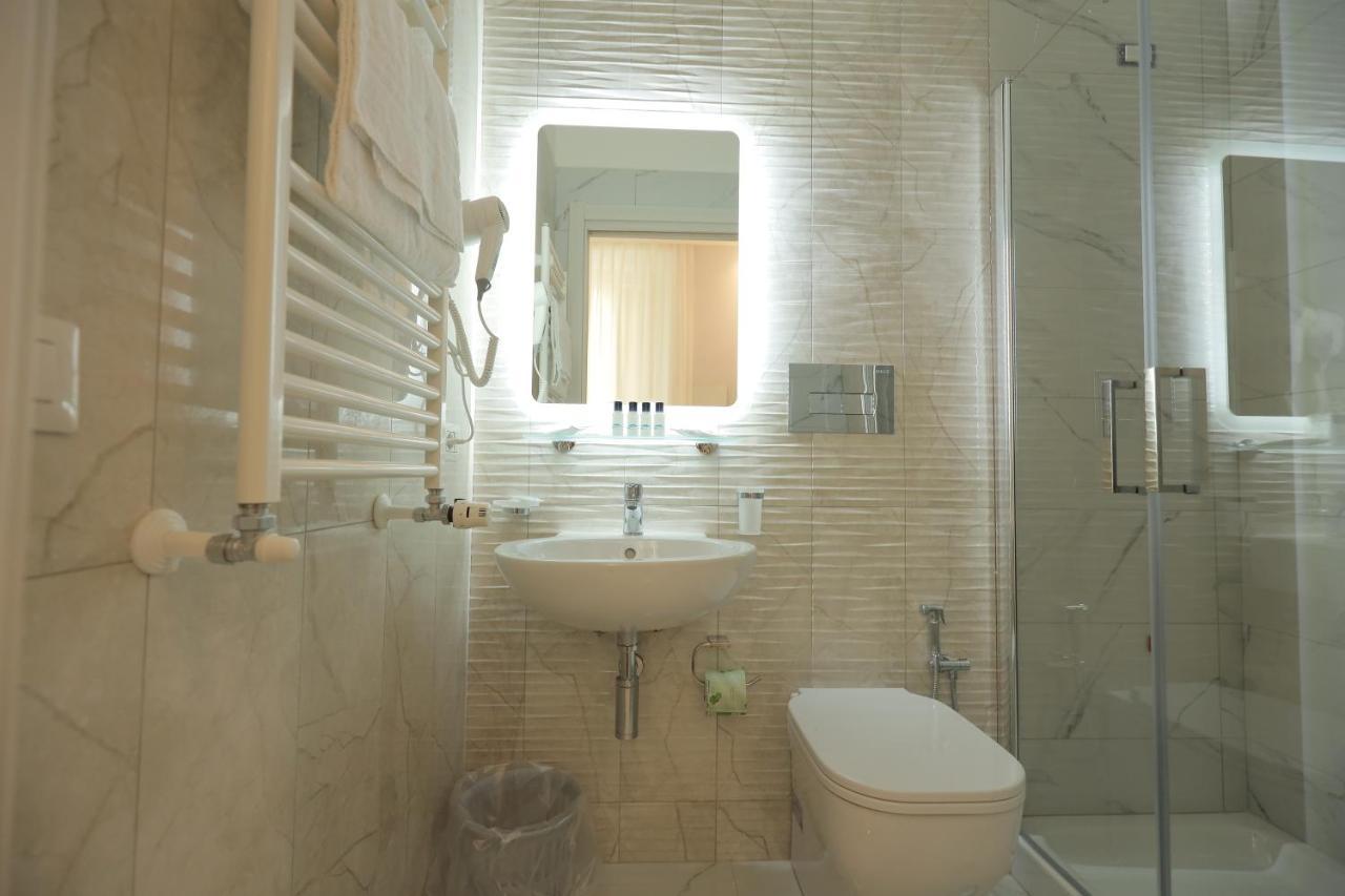 Napoli's Gold Guest house 4*